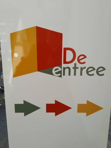 De Entree - Thumbnail