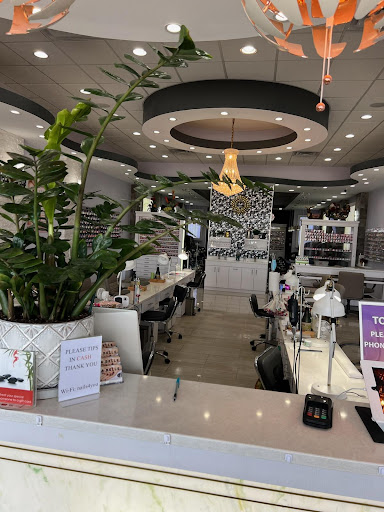 La Belle Nails and Spa - Thumbnail