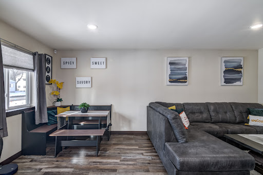 Junebug Rentals – Eau Claire - Thumbnail