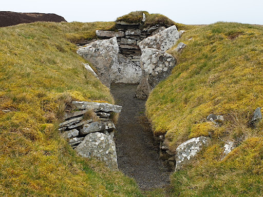 Cairn of Get