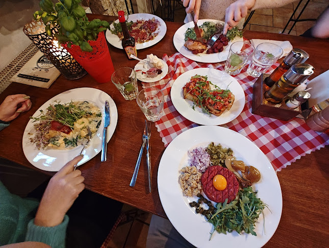 Komentarze i opinie o Cafe Fosa Restauracja Włoska & Pub