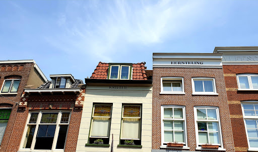 WG Galerie voor Hedendaagse Portretkunst en Realisme. - Thumbnail