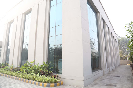 Af1qipo0cul4c9ah5c035qfjpe4kpw9rw2ldapubikbs=s435 K No