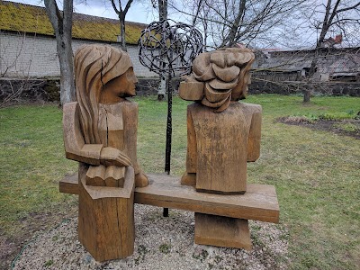 Photos of &Scaron;vėk&scaron;nos Saulės gimnazija