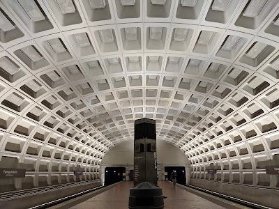 Farragut North