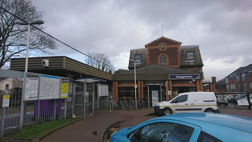 Shepperton - Visual