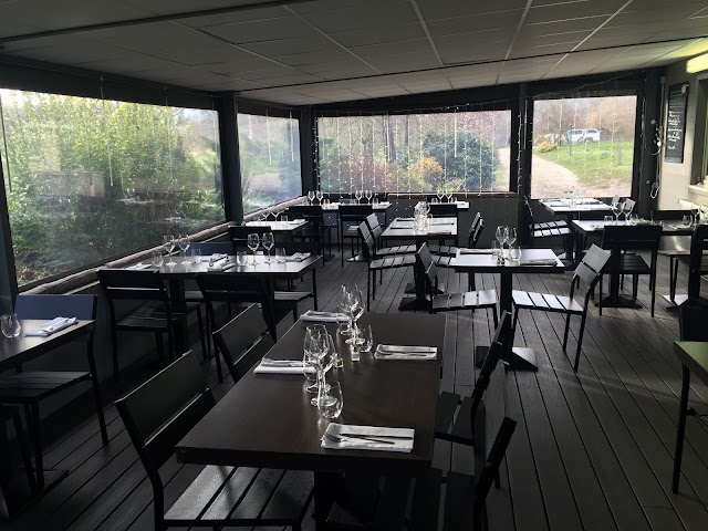 A la Table de l'Etang