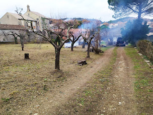 Photo n°8 de Burgdorf Benjamin /Jardins Divers à Joannas (Plombier)