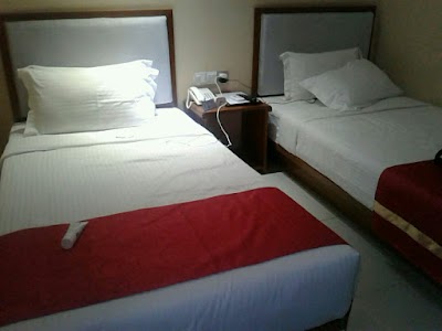 Photos of Yadanar Theingi Hotel