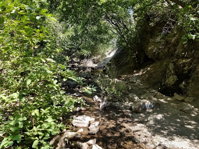 Jump Creek Falls