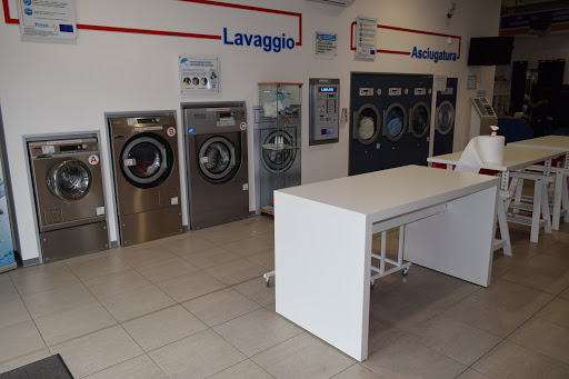LAVAPIU MIELE- WASHUP - Visual