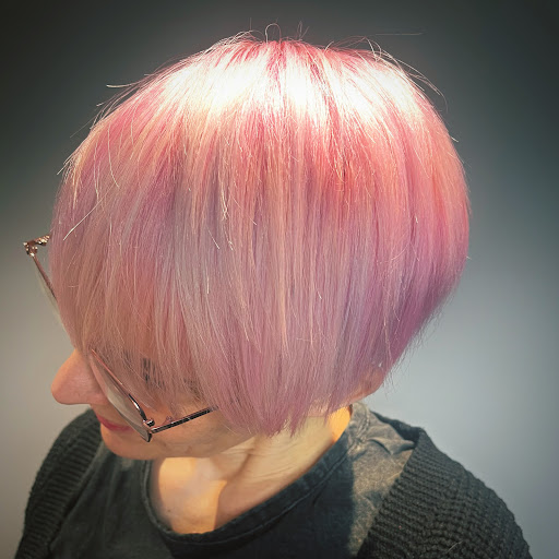 Aurélia B. - Thumbnail