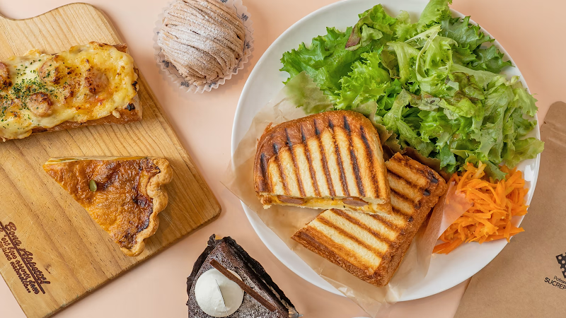 パティスリー シュクレペールカフェ