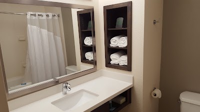 Photos of Holiday Inn Express & Suites Santa Clarita