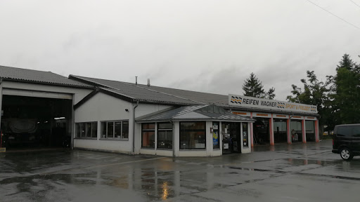 Reifen Wagner & Co. KG - Kulmbach Gallery - Germany