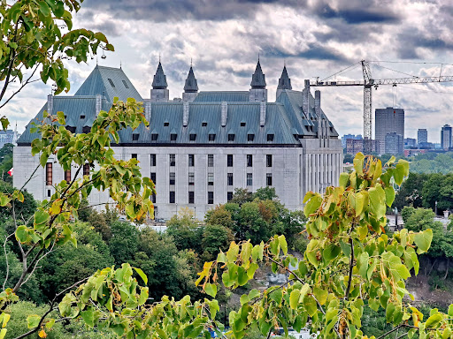 Supreme Court of Canada - Thumbnail