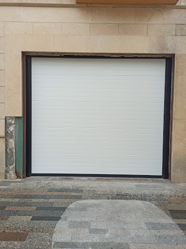 Instaladores de Puertas Automáticas en Granada - STARMATIC - Thumbnail