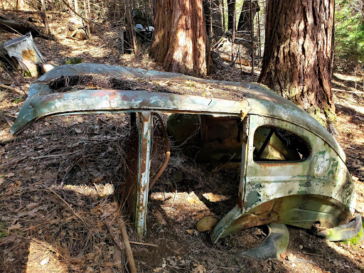 Vehicle Graveyard - Thumbnail