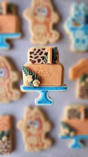 Des Bakes & Decorates - Thumbnail