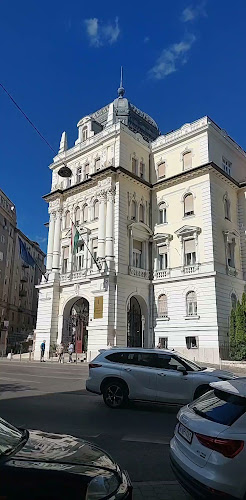 Értékelések erről a helyről: Központi Statisztikai Hivatal Könyvtár, Budapest - Könyvtár