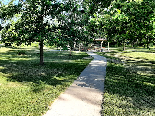 Mally's Weh-Weh-Neh-Kee Park - Thumbnail