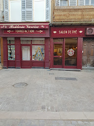 Photo n°35 de Brûlerie Varoise- Artisan torréfacteur depuis 1910 à Draguignan (Salon de thé)