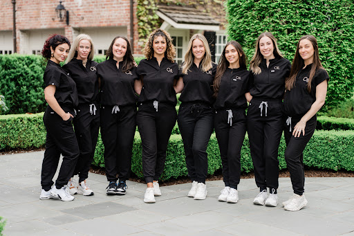 Oli at Home | The modern standard in medical aesthetics