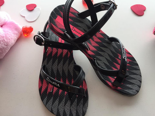 Chaussures Panda (Vaudreuil) - Thumbnail
