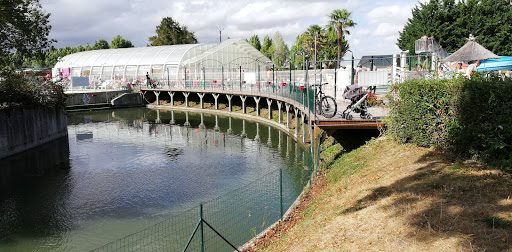 Photo de Camping Capfun - Grenouillère à Suèvres (41500)
