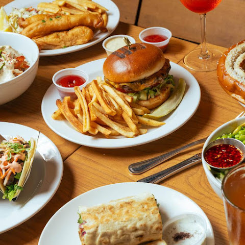 Ashland Hill by null