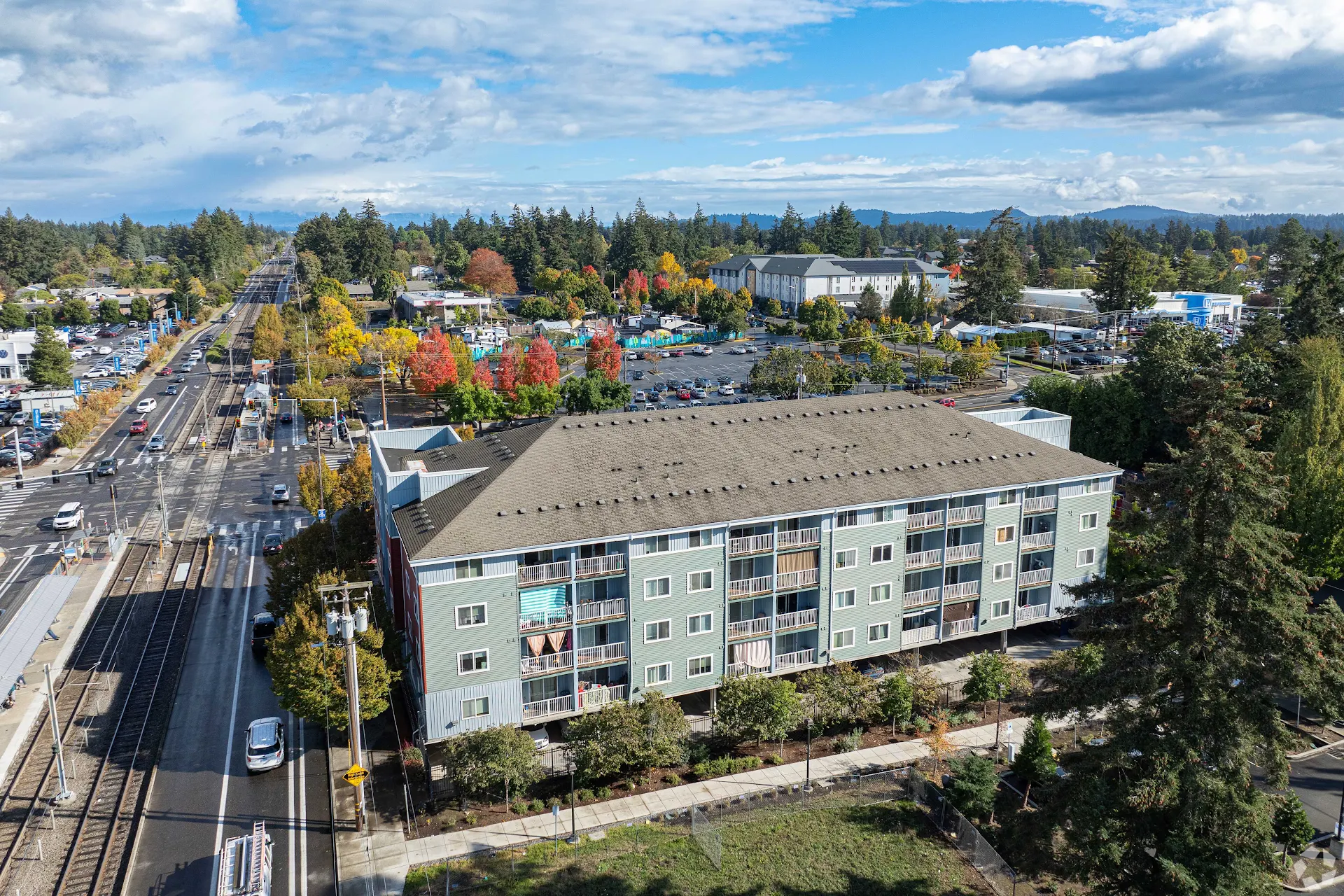 Ventura Park Plaza