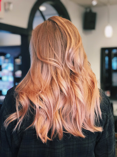 Bernards Salon - Thumbnail