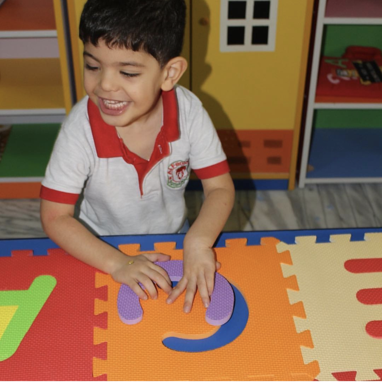 حضانة الفراولة الانجليزية - صورة 2