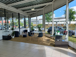 Photo n°6 de Peugeot Gemy Dinan à Dinan (Vendeur de voitures d'occasion)