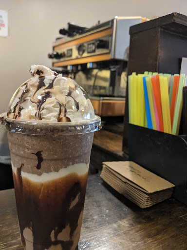 Elle Bell Cafe - Thumbnail