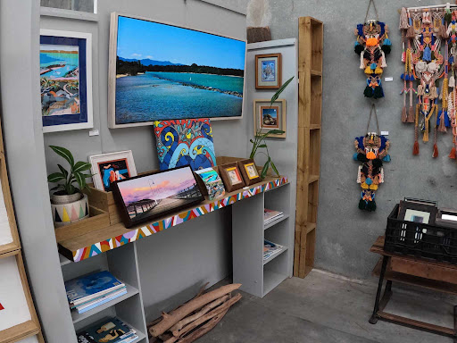 Sawtell Framing & Beachscapes Gallery - Thumbnail