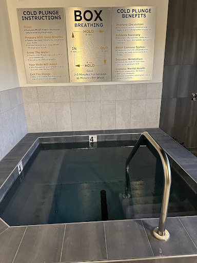 ERTH SPA Cold Plunge, Sauna, and Red Light Therapy