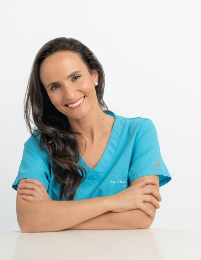 Fátima Moreno Suarez. Dermatóloga. Caída de pelo. Manchas. Acné.