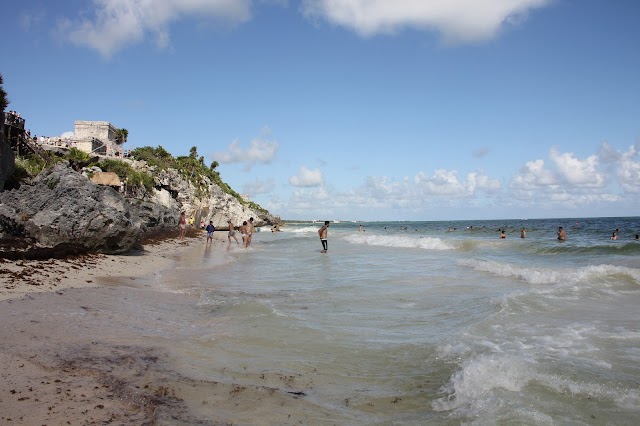 Playa Ruinas