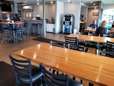 Photos of Kelsey's Lakeside Grille