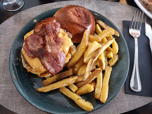Queen Burger Las Tablas - Thumbnail