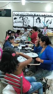 Snack Cafe Pollos Y Parrillas La Abuela 6