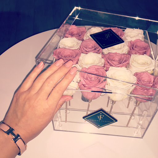 Forever Fleurs - Visual