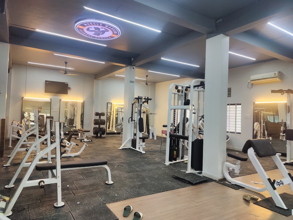 Muscle Magnum By M M