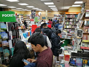 SBS Librería Internacional - Cusco 9