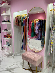 Photo n°2 de SHAE SHOP à Sanary-sur-Mer (Magasin de vêtements)