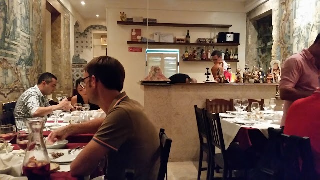 Mesa De Frades