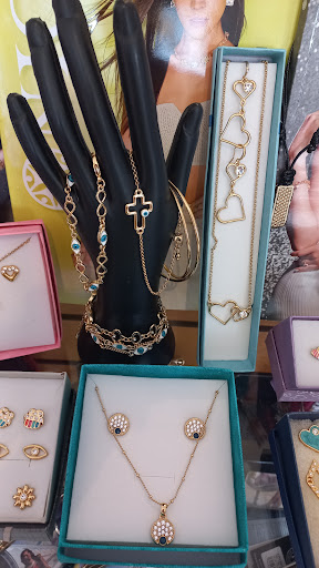 COQUETA BOUTIQUE By NICOLEE LEE - Thumbnail