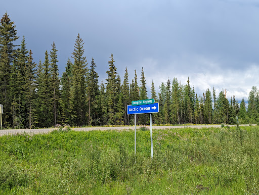 Dempster Highway Sign - Thumbnail