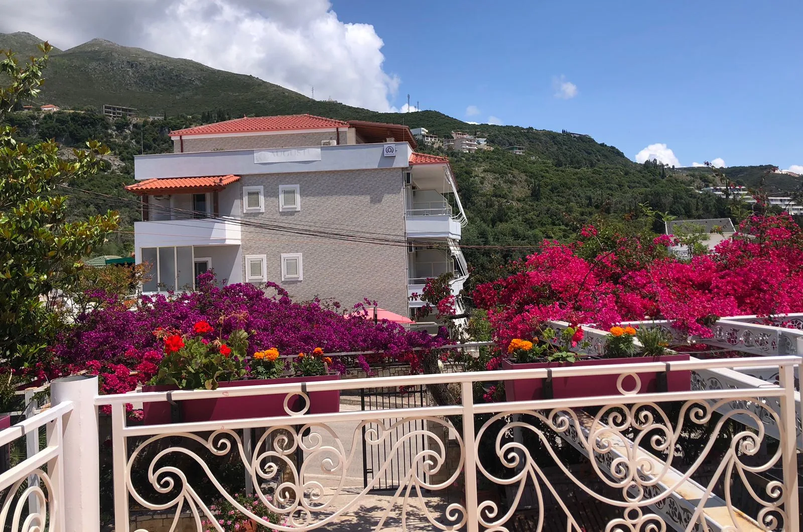 Greccia Hotel - Dhërmi